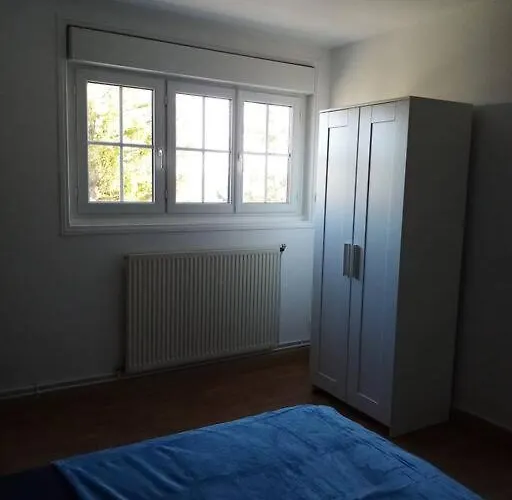 De Groupe Du Coudray Holiday home *